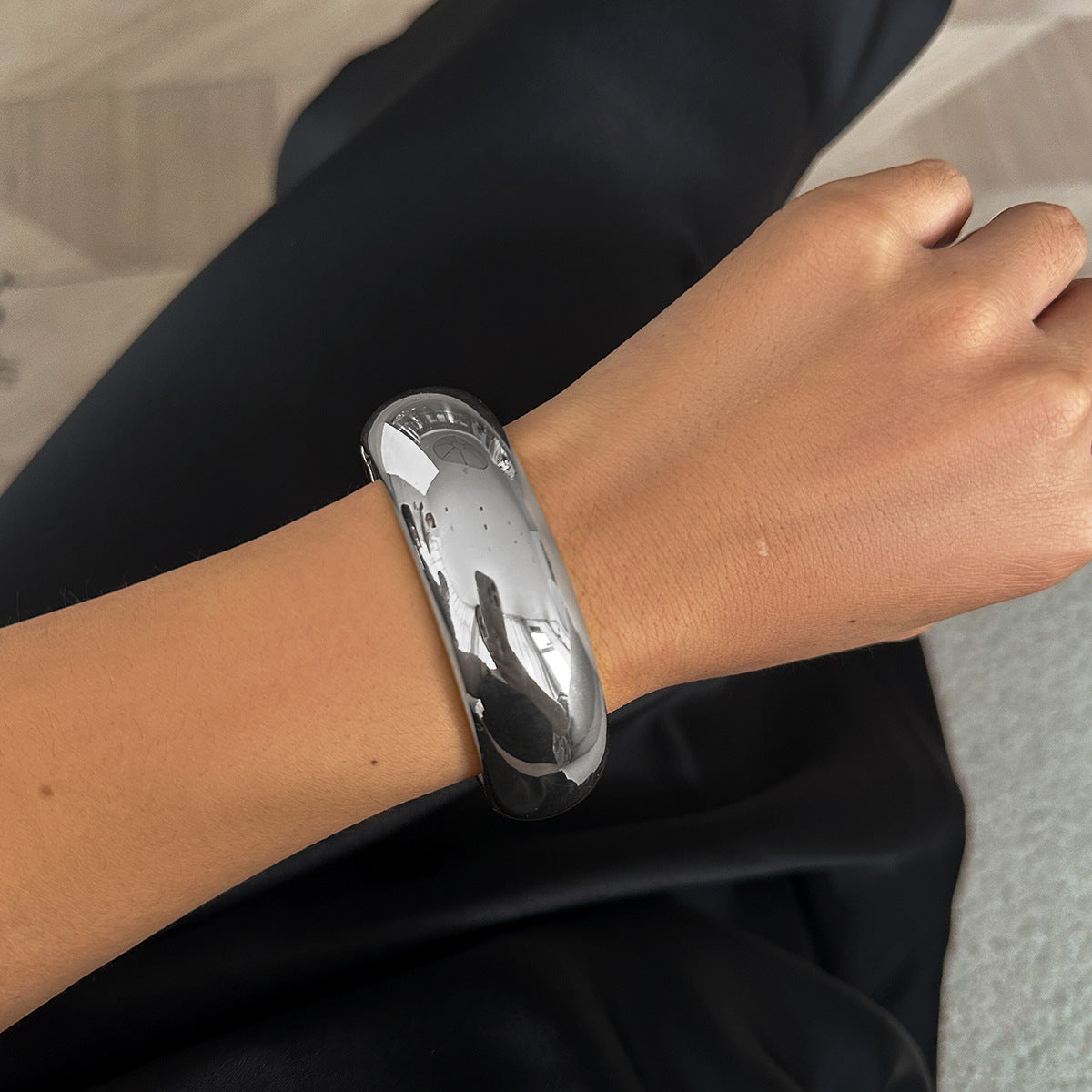 VAELA – Bracelets