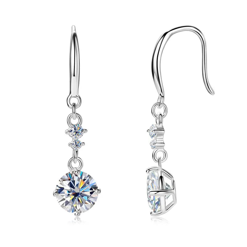 Boucles d’Oreilles Élégance Pure – Moissanite 2 ct en Argent