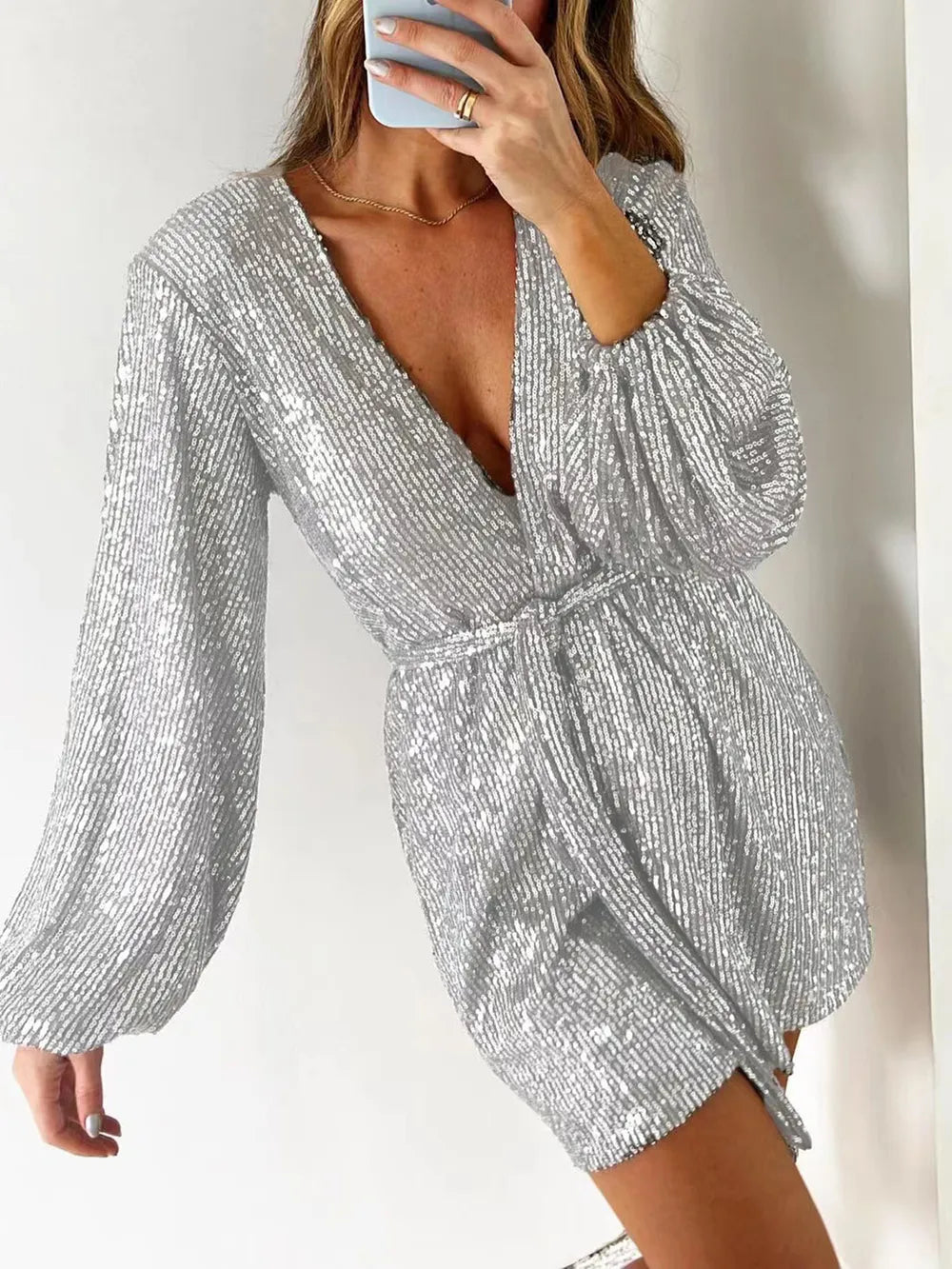 LEYNA – Combishort Ceinturé à Sequins
