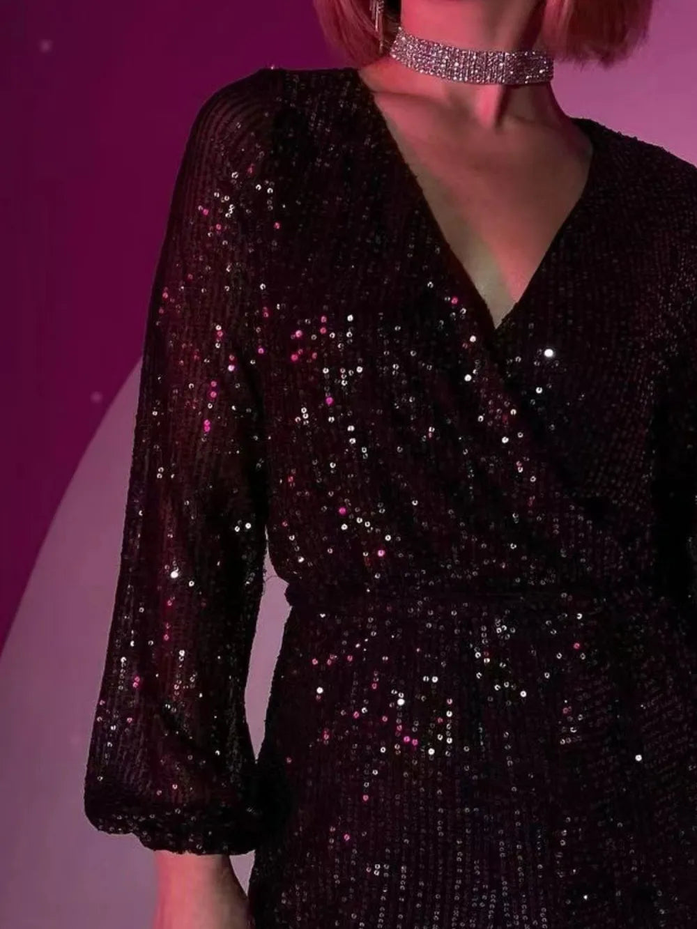 LEYNA – Combishort Ceinturé à Sequins