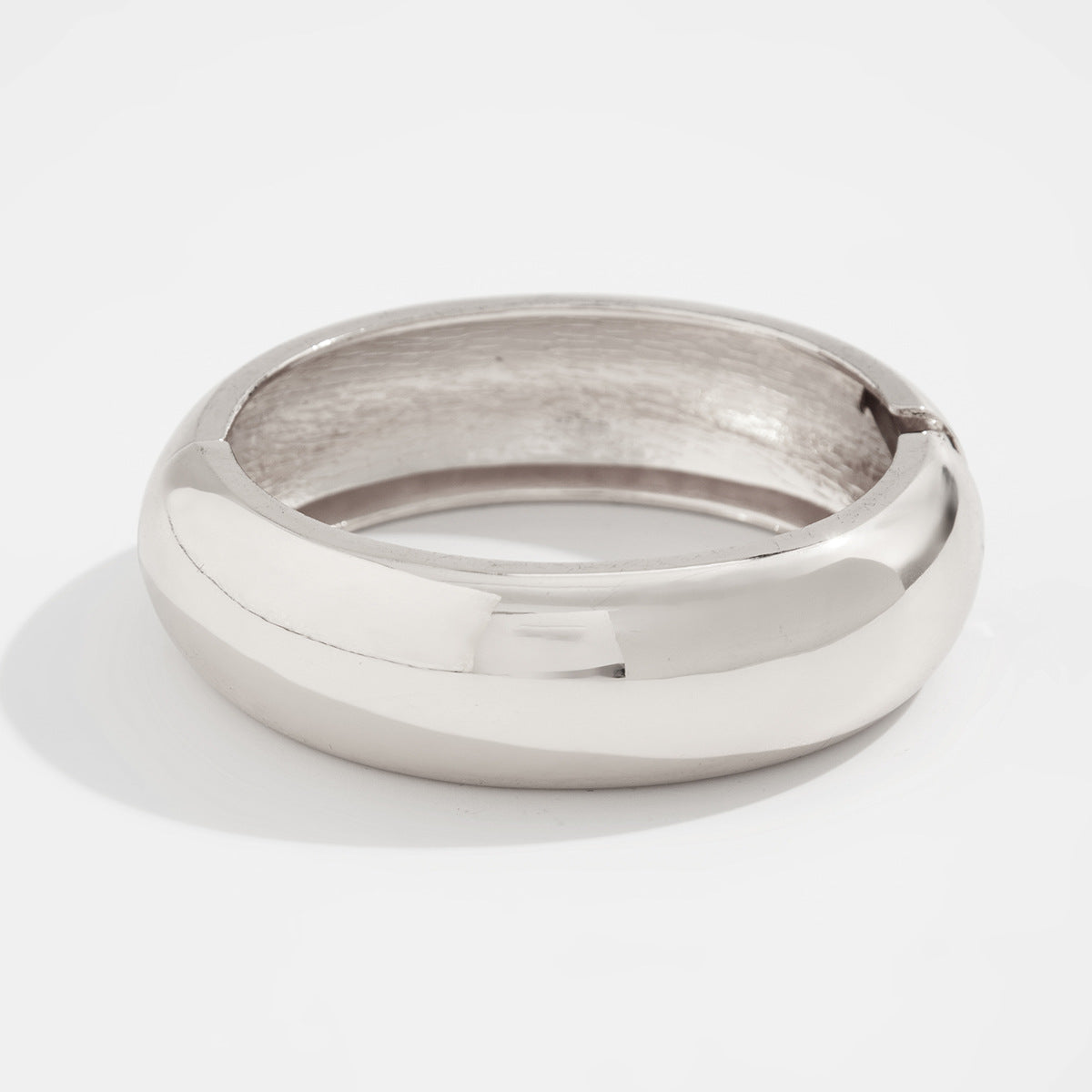 VAELA – Bracelets