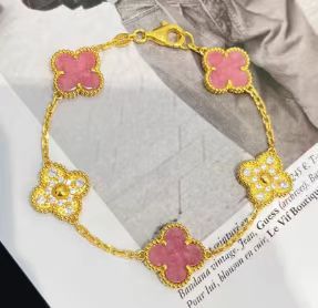 ELYA – Bracelet trèfle doré
