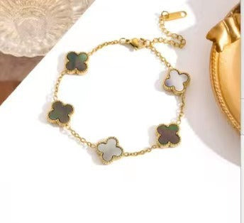 ELYA – Bracelet trèfle doré