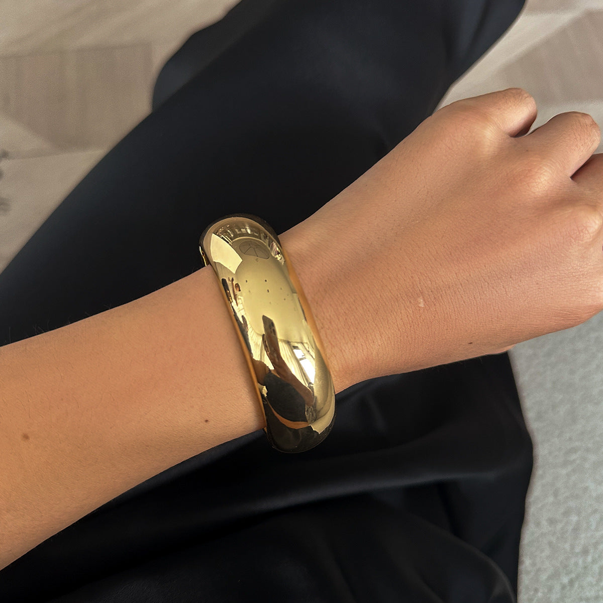 VAELA – Bracelets